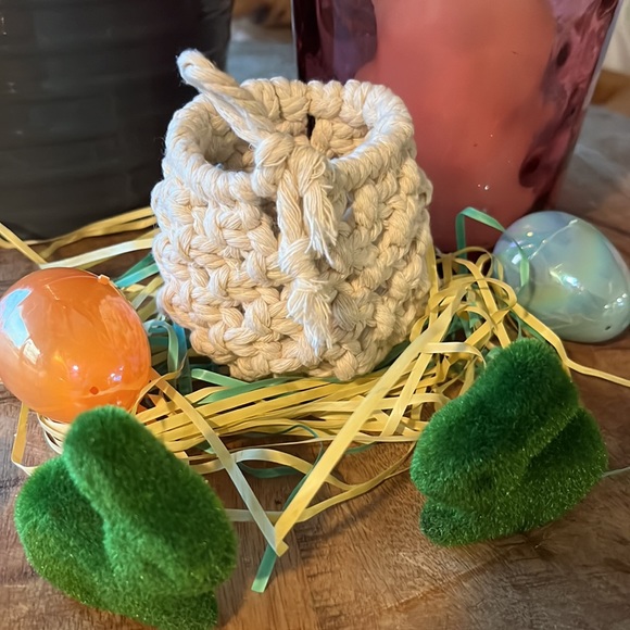 Macrame Mini Pod - Basket - Picture 3 of 5